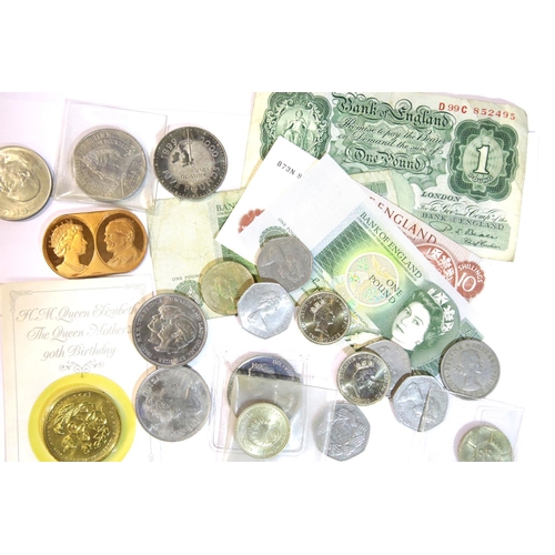 1190 - Mixed UK coins and notes including £5. P&P Group 1 (£14+VAT for the first lot and £1+VAT for subsequ... 