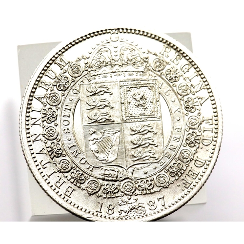 1276 - 1887 Silver Half Crown of Queen Victoria - High grade specimen. P&P Group 1 (£14+VAT for the first l... 