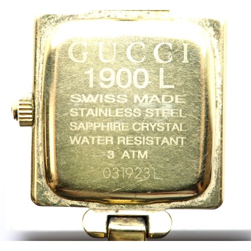 1072 - Ladies gold plated Gucci cocktail watch with champagne dial. P&P Group 1 (£14+VAT for the first lot ... 