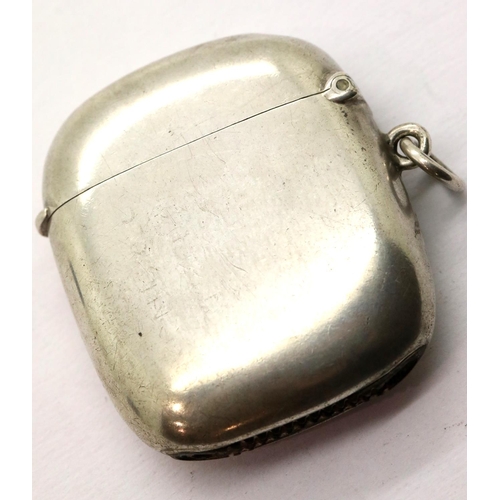 1103 - Edwardian hallmarked silver heavy gauge vesta case, Birmingham assay, 1909 40g. P&P Group 1 (£14+VAT... 