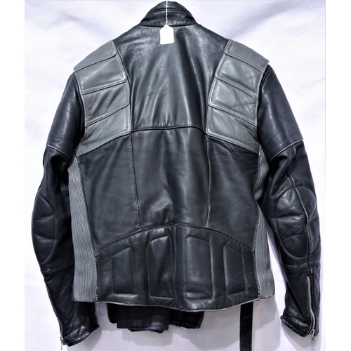 3199 - German Echt Leder motorcycle jacket and trousers. P&P Group 3 (£25+VAT) Condition report: Waist 34