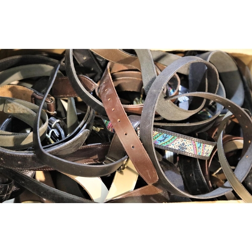 3036 - Box of mixed leather belts with buckles. P&P Group 3 (£25+VAT)