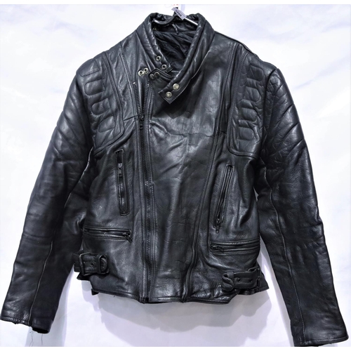 3200 - London Boston gents motorcycle jacket and trousers. P&P Group 3 (£25+VAT)