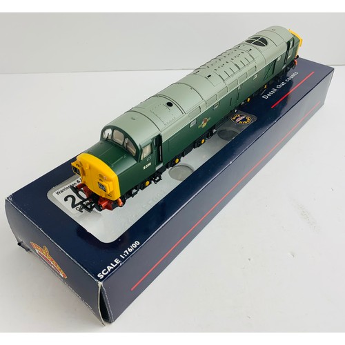 2038 - Bachmann OO Class 40 BR Green - Incorrect Box. P&P Group 1 (£14+VAT for the first lot and £1+VAT for... 