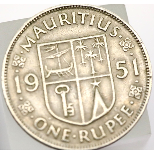 1157 - 1951 - One Rupee of Mauritius - King George VI. P&P Group 1 (£14+VAT for the first lot and £1+VAT fo... 