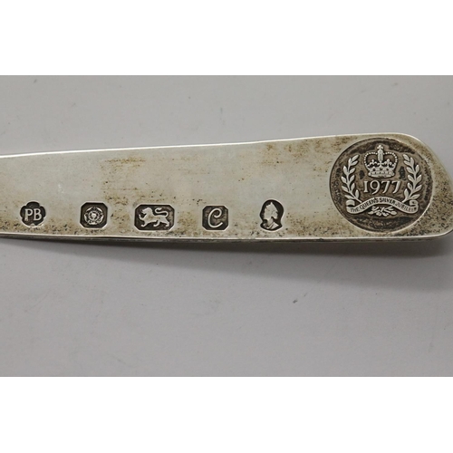 1239 - Two letter openers, one Jubilee hallmarked silver, one inlaid wood. P&P Group 1 (£14+VAT for the fir... 