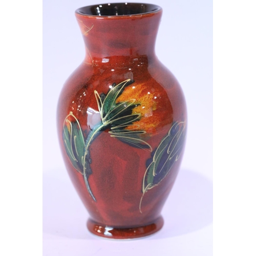 1281 - Anita Harris sunflower vase, H: 13 cm. P&P Group 1 (£14+VAT for the first lot and £1+VAT for subsequ... 