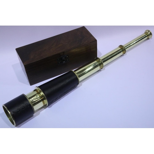 1223 - Walnut cased brass and leather three draw telescope, extended L: 46 cm. P&P Group 2 (£18+VAT for the... 