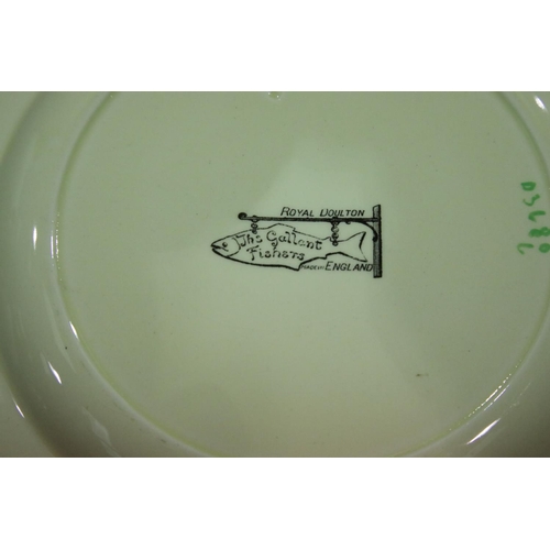 1376 - Doulton fishing plate 1928, The Gallant Fishers, D: 26 cm. P&P Group 2 (£18+VAT for the first lot an... 