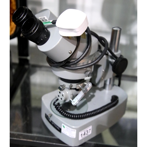 1437 - Binocular microscope, by Kyowa Optical, model SDZ-PL, with ultra-violet lamp. P&P Group 3 (£25+VAT f... 