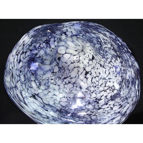 1336 - A large mottled blue glass centre bowl, possibly Murano, D: 42 cm. Not available for in-house P&P