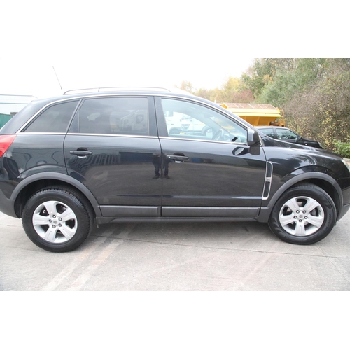 1000C - Vauxhall antara, 2.2 diesel 102,000 miles. two keys mot until 01/07/2021.