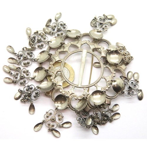 1074 - Extremely large Ivar T Holth Norwegian Sølje Bunad Brooch, 830 Silver, 51g. P&P Group 1 (£14+VAT for... 