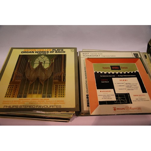 1452 - Shelf of classical records in good condition. Not available for in-house P&P