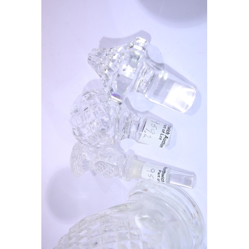 1293 - Waterford cut crystal glass in the Colleen design wine decanter, matching stopper, H: 34 cm and a Gl... 