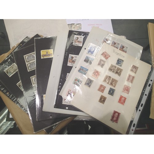 1323 - Collection of world stamps in albums/pages and loose. P&P Group 1 (£14+VAT for the first lot and £1+... 