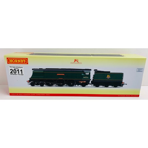 2011 - Hornby OO R3445 BR 4-6-2 West Country Class 34032 Camelford - Boxed. P&P Group 1 (£14+VAT for the fi... 