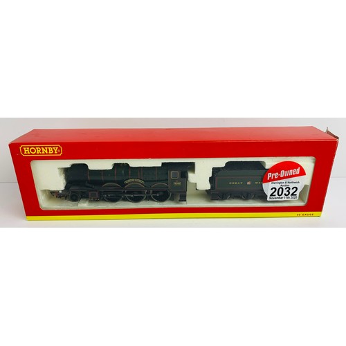 2032 - Hornby R2317 GWR 4-6-0 Dunster Castle Loco - Boxed. P&P Group 1 (£14+VAT for the first lot and £1+VA... 