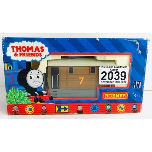 2039 - Hornby R9046 Thomas & Friends Toby the Tram - Boxed. P&P Group 1 (£14+VAT for the first lot and £1+V... 