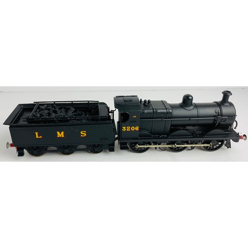 2132 - O Gauge LMS 3F 0-6-0 Loco - Lima Tender. P&P Group 2 (£18+VAT for the first lot and £3+VAT for subse... 
