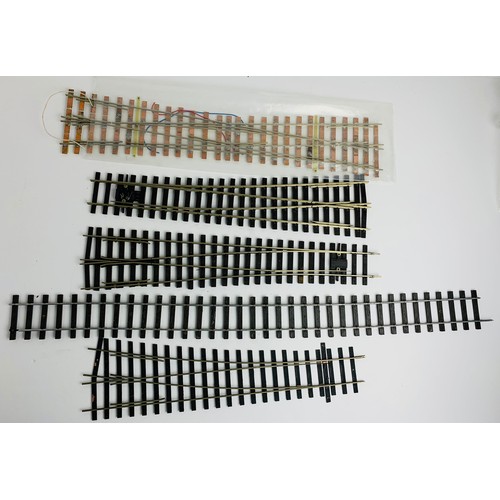 2143 - 4x O Gauge Points. P&P Group 2 (£18+VAT for the first lot and £3+VAT for subsequent lots)