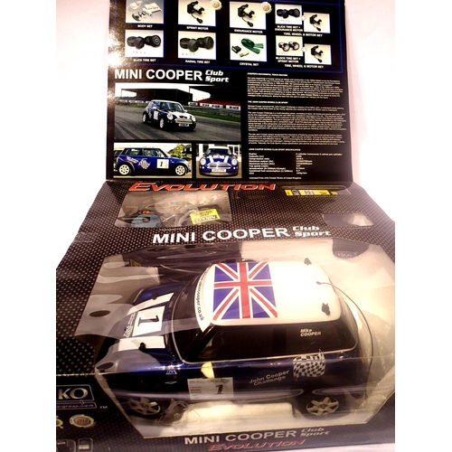 2326 - Nikko 1:14 scale radio controller BMW/Mini John Cooper Challenge. P&P Group 3 (£25+VAT for the first... 