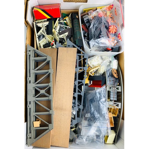 2186 - Large Quantity of Model Rail Accessories - Including Point Motors, Loco Body etc. P&P Group 3 (£25+V... 