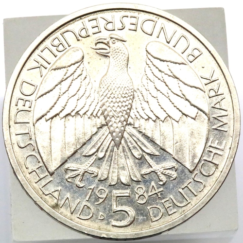 1159 - 1984 - Silver 5 DM of Germany. P&P Group 1 (£14+VAT for the first lot and £1+VAT for subsequent lots... 