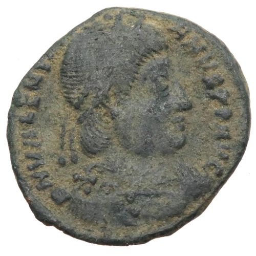 1167 - Roman Bronze coin - Constantine dynasty - Standing Victory with Trophy Left. P&P Group 1 (£14+VAT fo... 