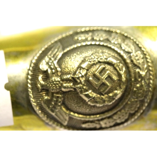 1269 - WWII Nazi Banner Trumpet. P&P Group 3 (£25+VAT for the first lot and £5+VAT for subsequent lots)