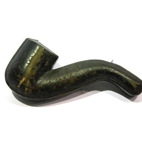 1286 - Leather cased briar pipe with 15ct gold band and amber stem. P&P Group 1 (£14+VAT for the first lot ... 