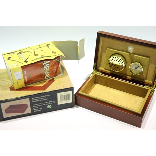 1299 - Hardwood humidor for eight cigars, boxed, and 250g Amphora pipe tobacco. P&P Group 2 (£18+VAT for th... 