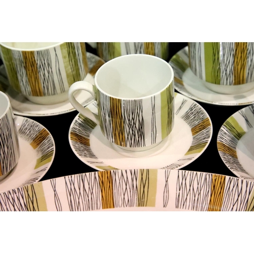 1463 - Mid Century part tea and dinner service by Mid Winter, 30 pieces. Not available for in-house P&P