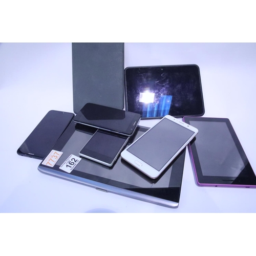 162 - Quantity of Smartphones and tablets including an Acer tablet. P&P Group 1 (£14+VAT for the first lot... 