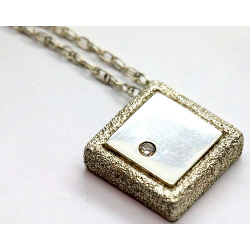 1087 - Silver pendant and chain with small diamond drop, 46 cm. P&P Group 1 (£14+VAT for the first lot and ... 