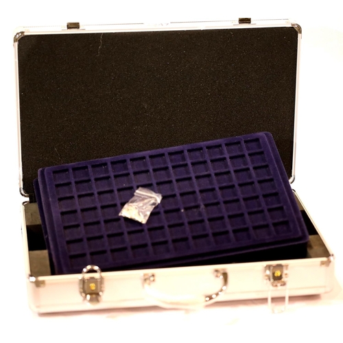 1247 - An aluminium coin collectors case with five trays, as new with keys. P&P Group 2 (£18+VAT for the fi... 