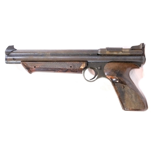 1284 - Crosman Medalist II 22 air pistol, model 1300. P&P group 2 (£18+ VAT for the first lot and £3+ VAT f... 