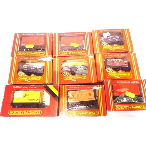 2304 - Nine Hornby wagons including Yorkshire Pudding Co. P&P Group 2 (£18+VAT for the first lot and £3+VAT... 