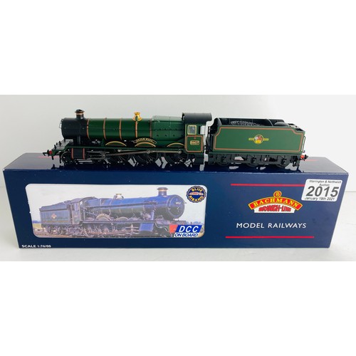 2015 - Bachmann 32-000DC OO Gauge Guild Hall Boxed P&P Group 1 (£14+VAT for the first lot and £1+VAT for su... 