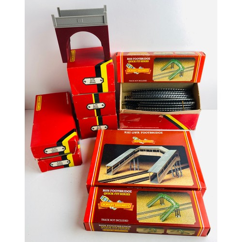 2079 - Tray of Hornby OO Gauge Buildings & Accessories Boxed P&P Group 2 (£18+VAT for the first lot and £3+... 