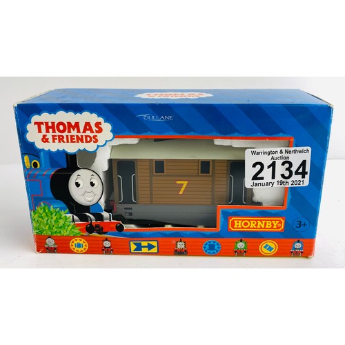 2134 - Hornby Thomas & Friends R9046 OO Gauge Toby the Tram Locomotive Boxed P&P Group 1 (£14+VAT for the f... 