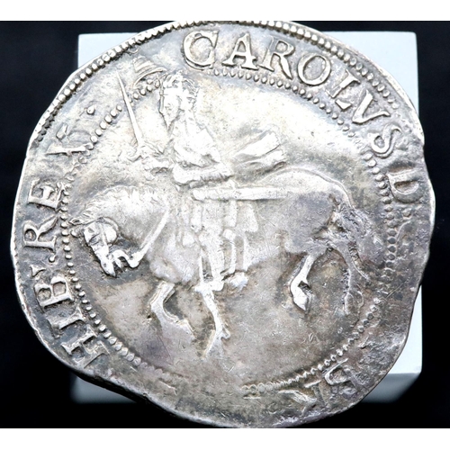 1163 - c1630 King Charles 1st Stuart hammered silver half crown with strong portrait. P&P Group 1 (£14+VAT ... 