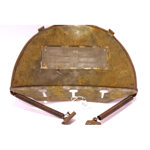 1238 - WWII rare ARP Quick Action visor, attaches to a British ARP helmet. P&P Group 1 (£14+VAT for the fir... 