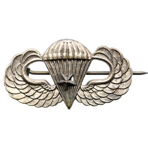 1282 - WWII US Paratroopers Wings with 1 combat jump star, late war silver plated by M.B Luke, Melbourne. P... 