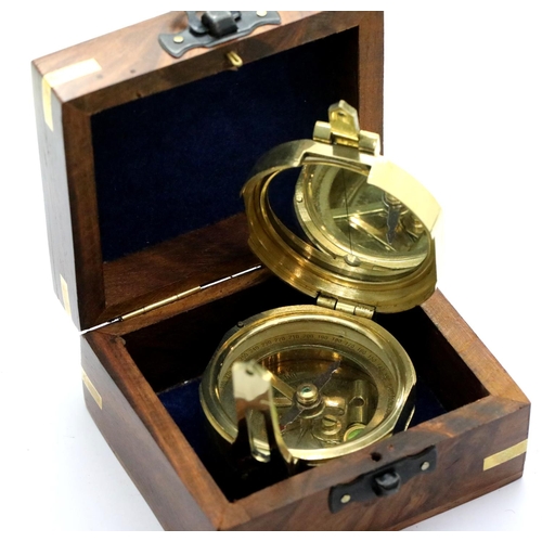 1312 - Boxed brass compass marked Stanley London, D: 5.5 cm. P&P Group 1 (£14+VAT for the first lot and £1+... 