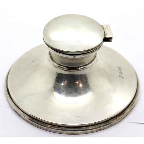 1346 - George V (weighted) hallmarked silver Capstan inkwell.London assay 1922. P&P Group 1 (£14+VAT for th... 