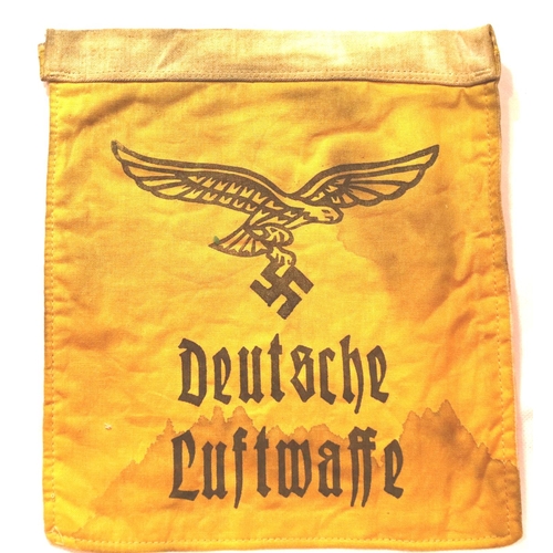 3019 - German WWII type Deutsche Luftwaffe square table flag, 20 x 23 cm. P&P Group 1 (£14+VAT for the firs... 