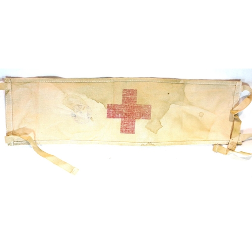 3084 - Imperial German WWI type medic's armband. P&P Group 1 (£14+VAT for the first lot and £1+VAT for subs... 