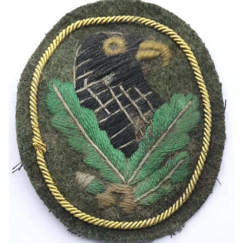 3105 - German WWII type Waffen SS embroidered sniper uniform cloth patch. P&P Group 1 (£14+VAT for the firs... 