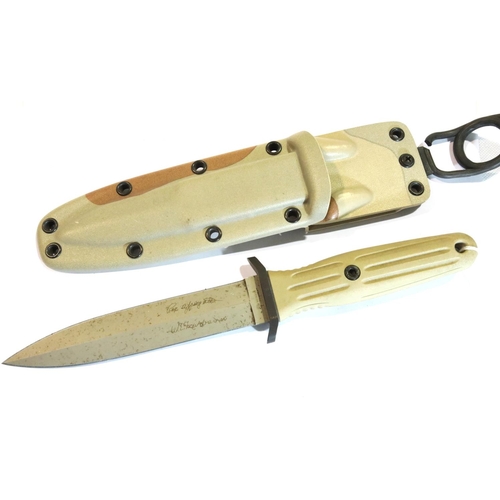 3178 - British Post War Applegate Fairbairn fighting knife by Boker, limited edition 2286/3000 with desert ... 